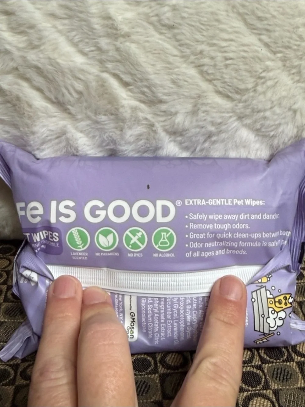 Life Is Good Purple Pet Wipes Pack